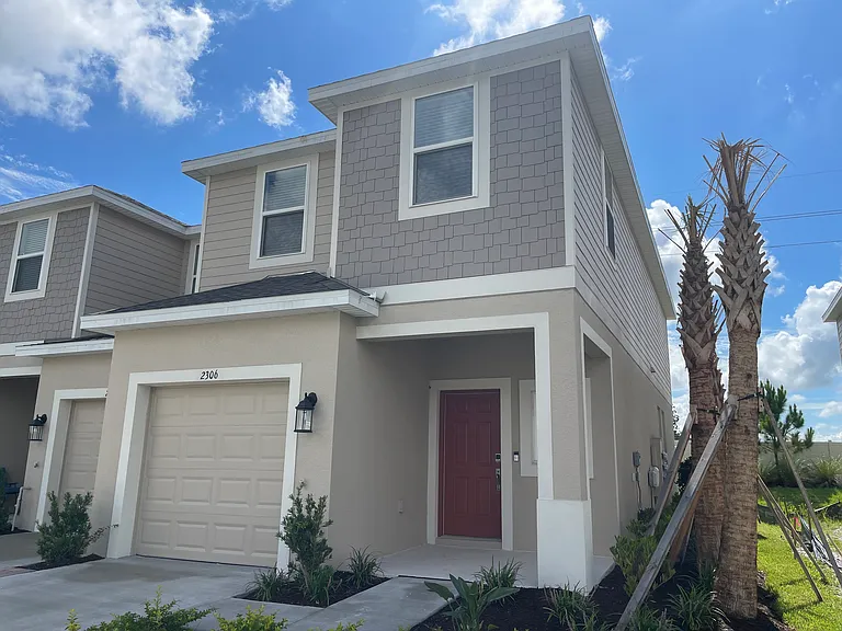 2306 Paravane Way — Photo 7