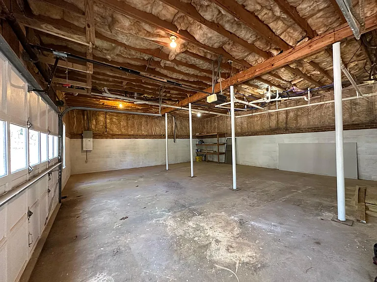 3220 Hickory Ridge Dr — Photo 25