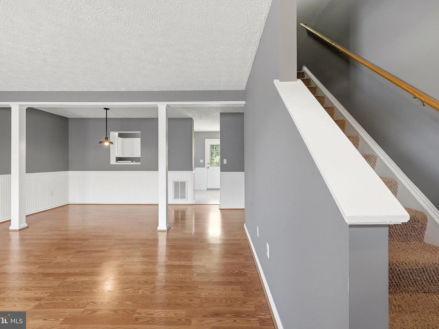 4 bed, 2.5 bath, 1754 sqft, $2,000 — Photo 4