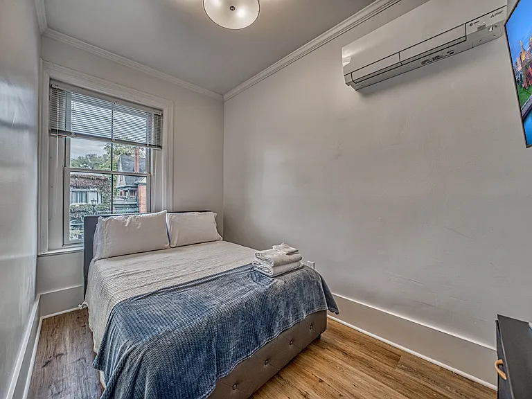 46 Allen St #3 — Photo 20