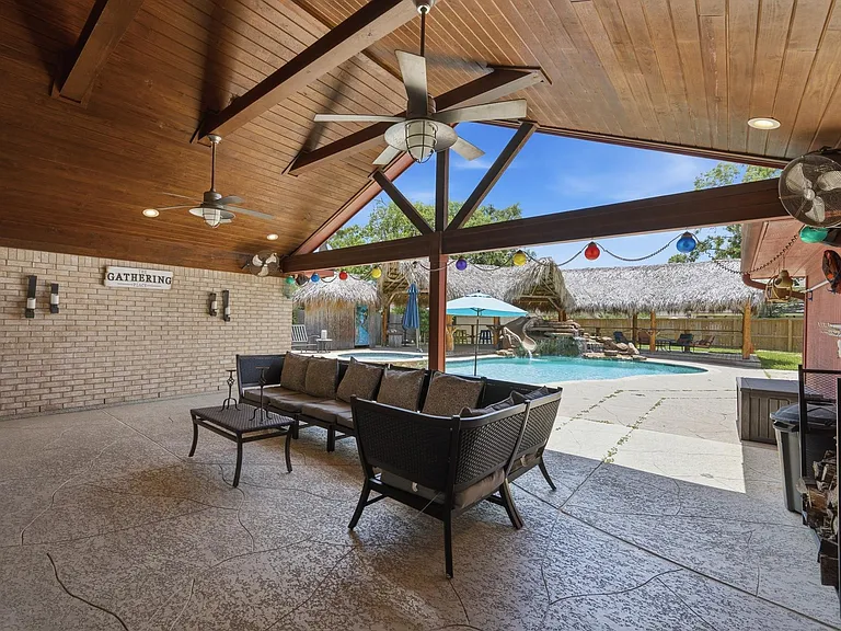 2607 Brom Bones Blvd — Photo 1