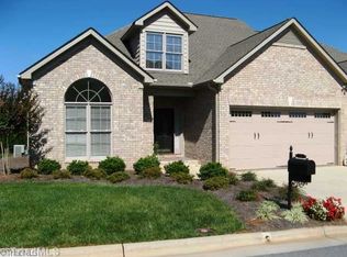 5501 Seven Gates Dr, Greensboro, NC 27410