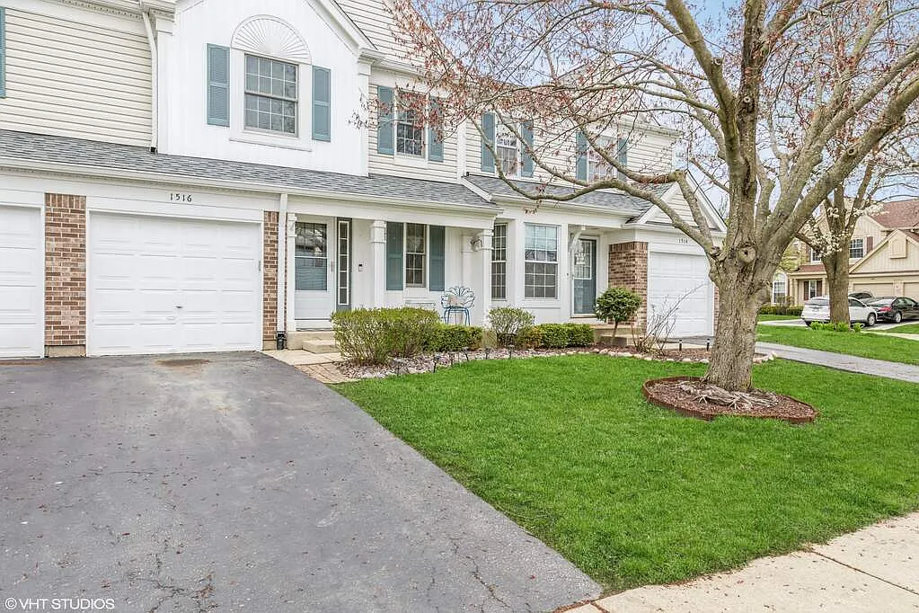 1516 Harvest Ln photo 1