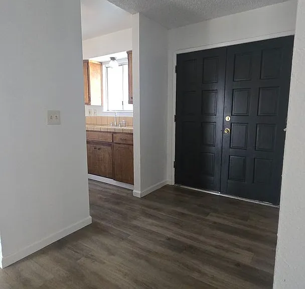 2146 Neill Way — Photo 15