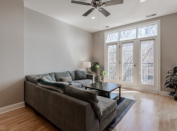 4th image of 4814 N Damen Ave APT 306