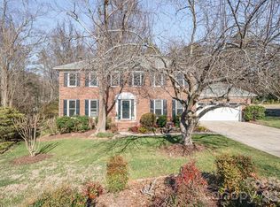 14604 Hanloch Ct, Charlotte, NC 28262