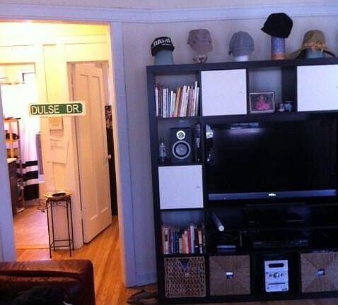 4th image of 5107 N Winchester Ave #2D