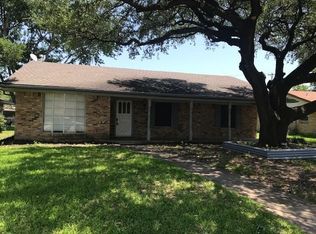1645 Camara Ct, Grand Prairie, TX 75051