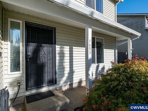 3rd image of 1653 S 6th St