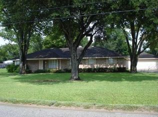 15202 Henry Rd, Houston, TX 77060