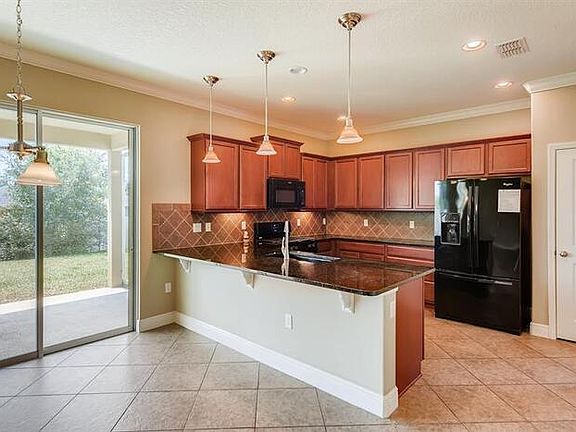5th image of 13718 Ingelnook Dr