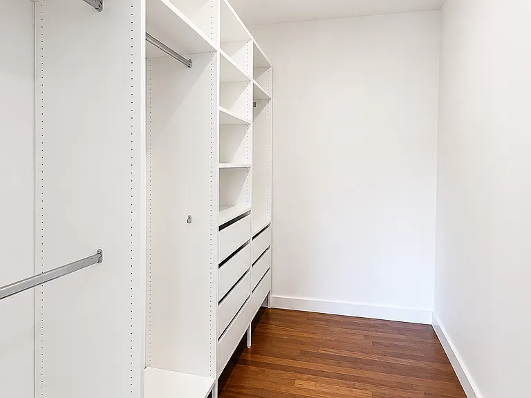 20 Terrace Pl #PHF — Photo 10