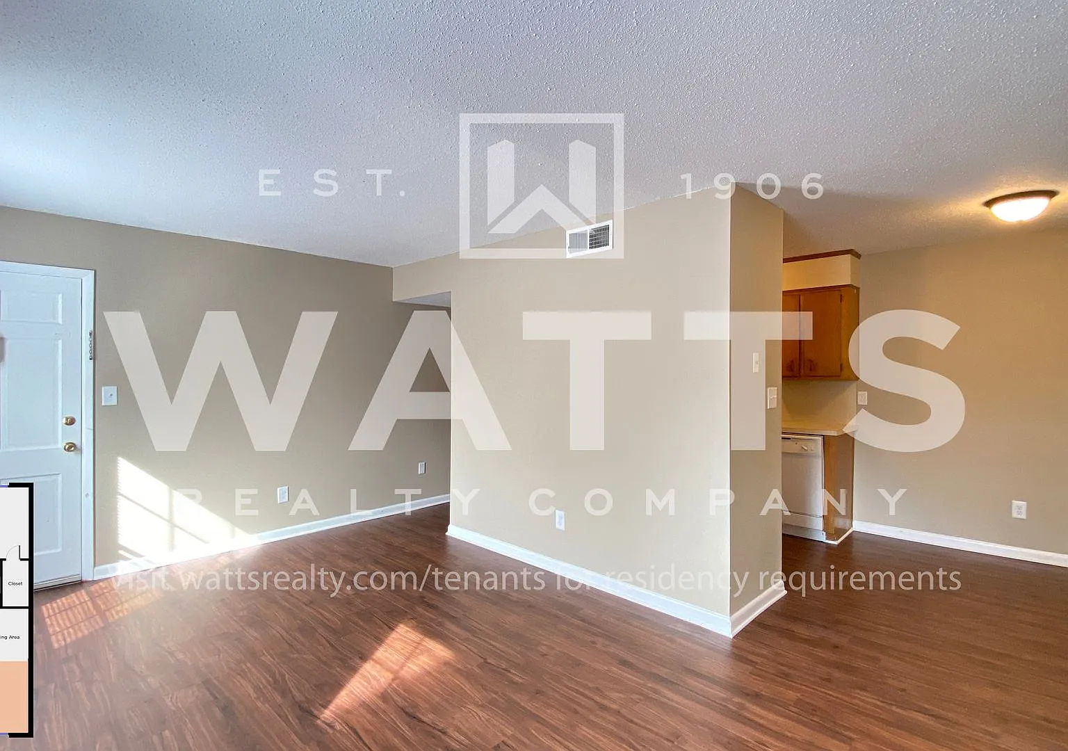 Club View Apartments — Photo 3