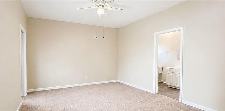 304 Bridle Path — Photo 31