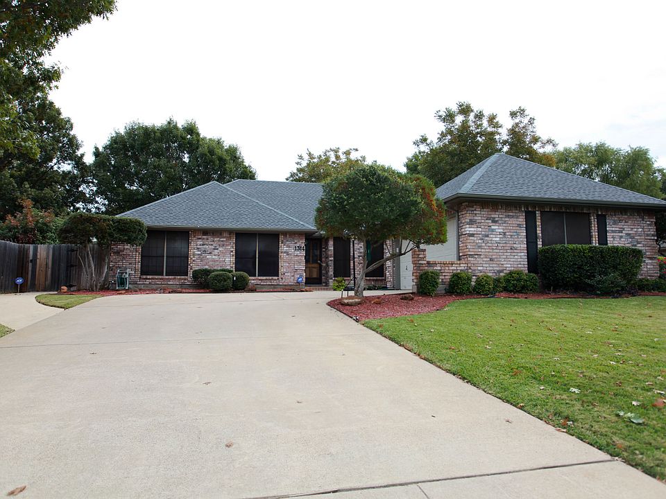 1st image of 1314 Spyglass Dr