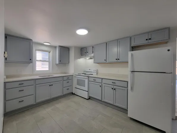 (undisclosed Address), Troy, NY 12183