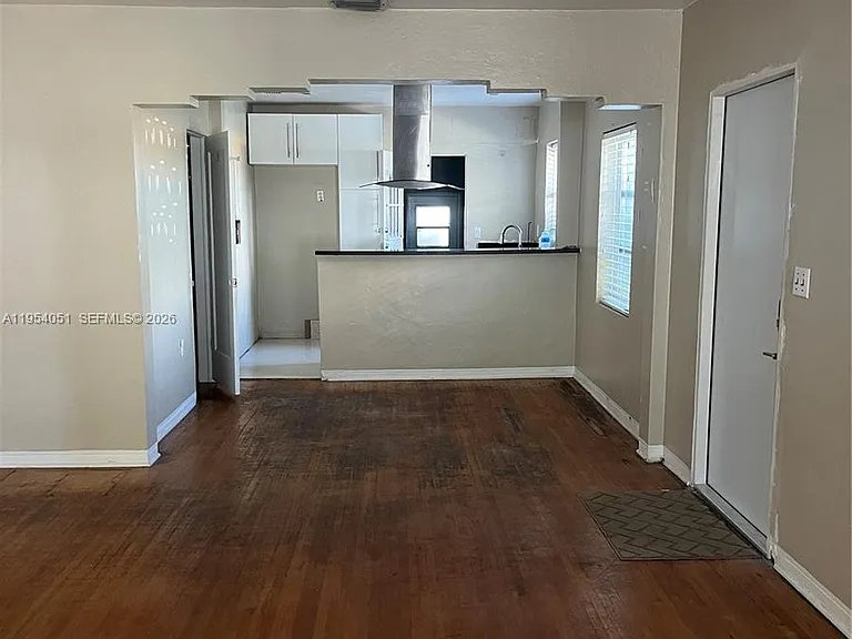 6 Farrey Ln — Photo 5