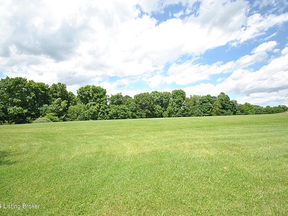 3rd image of 2 Indian Springs Trce