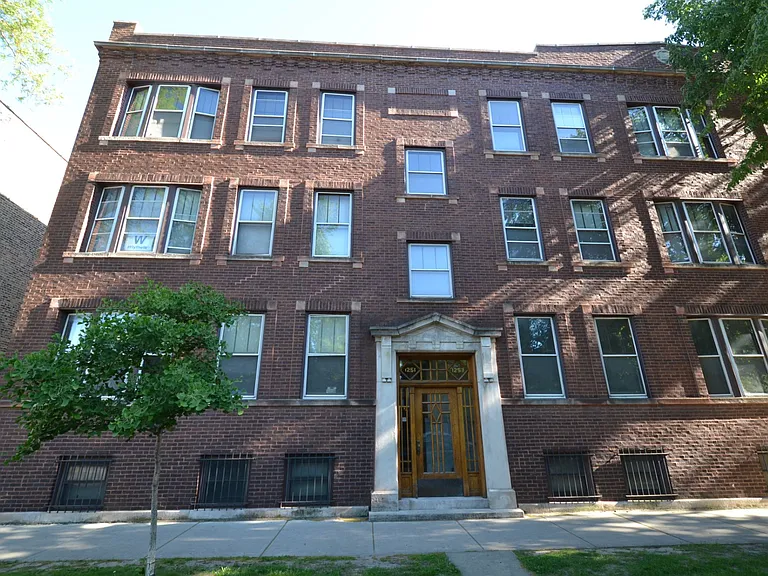 1253 W Grace St #1 — Photo 11
