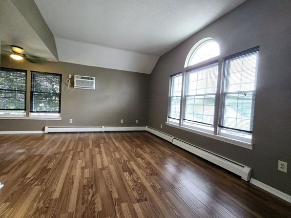 14 Pinney St APT 23