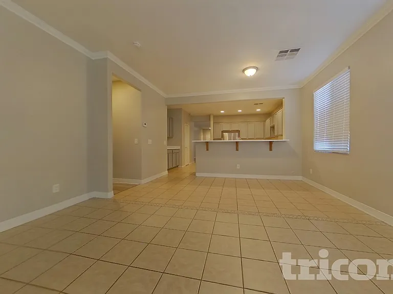 7022 W Carson Rd — Photo 5