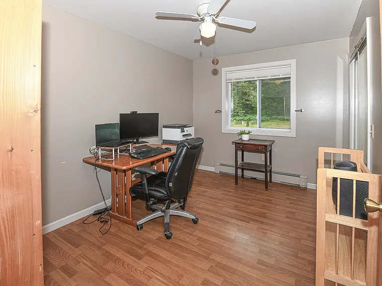 19 Baker Cir — Photo 41