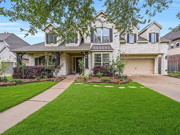 2nd image of 1008 Point Isabel Ln