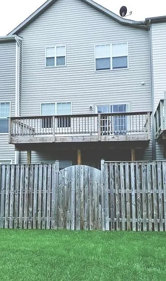104 Notions Ct — Photo 16