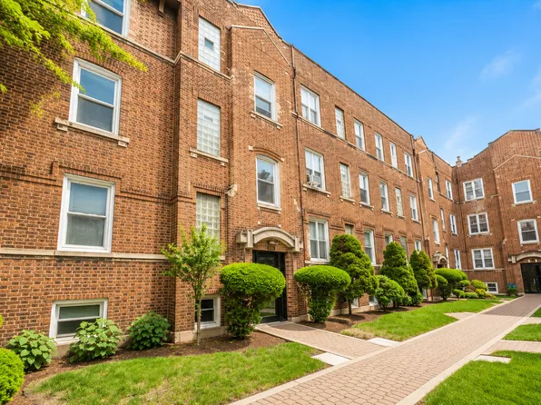 656 W Oakdale Ave APT 2D, Chicago, IL 60657