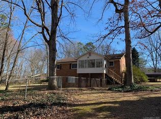 6500 Kinghurst Dr, Charlotte, NC 28216