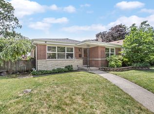 3919 Isabel St, Skokie, IL 60076
