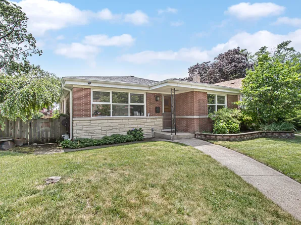 3919 Isabel St, Skokie, IL 60076