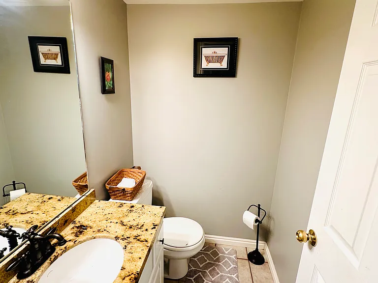 388 E Mountain Berry Dr — Photo 10