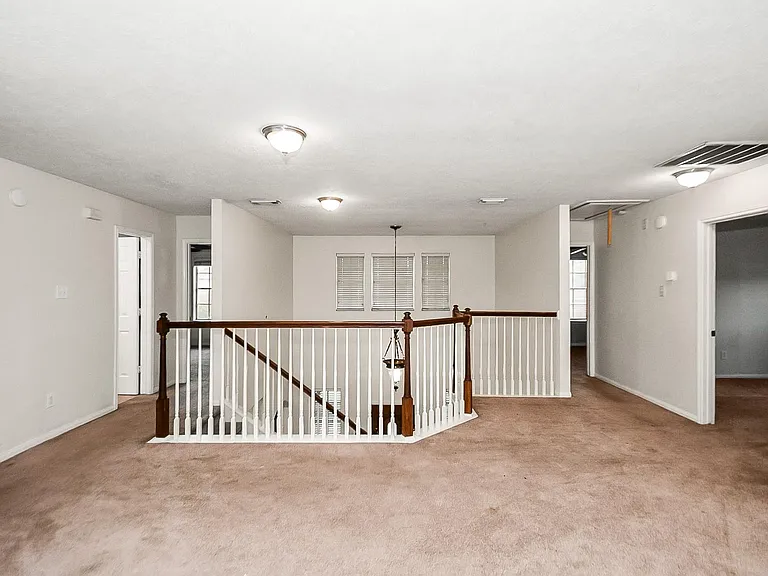 2313 Champion Dr — Photo 12