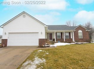 11740 Shell Bark Ln, Grand Blanc, MI 48439