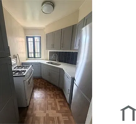 1 bed, 650 sqft, $2,904 — Photo 3