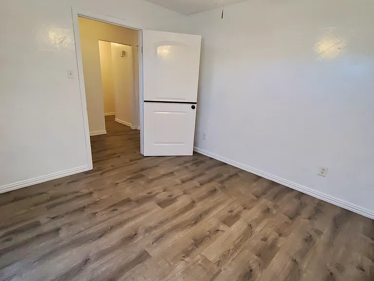 4700 Andalusia Trl — Photo 9