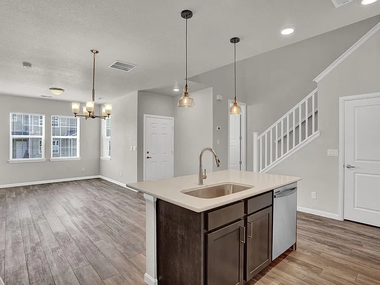 16320 Rustlers Range Point — Photo 4