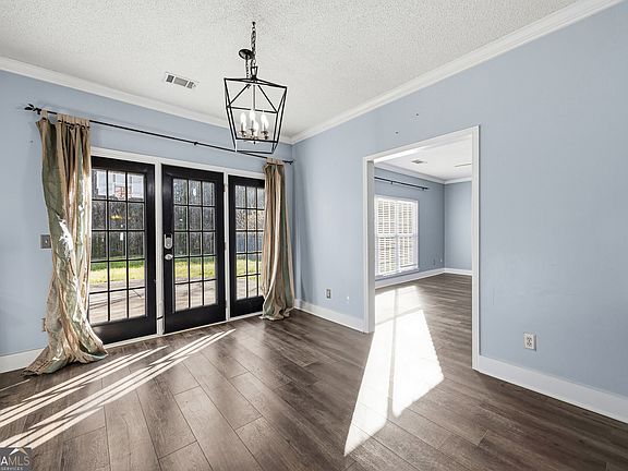 5th image of 417 Ryoaks Dr