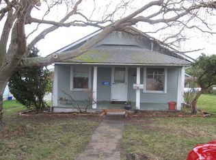 401 NE Center St, Coupeville, WA 98239