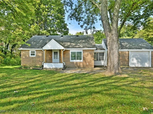 2169 Salt Springs Rd, Mc Donald, OH 44437