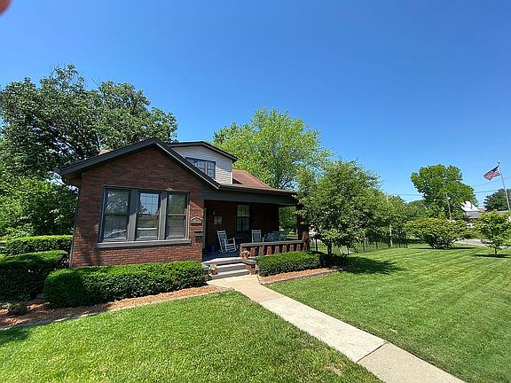 3rd image of 709 S Rapp Ave