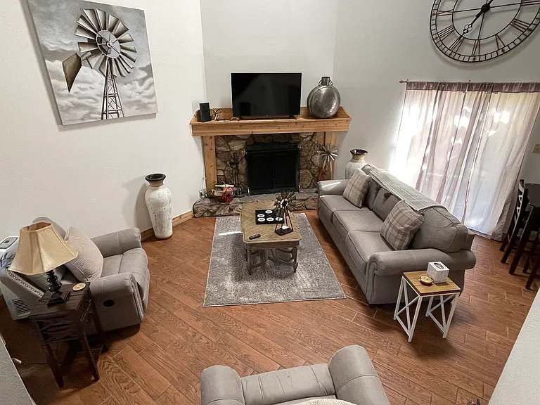 108 North St #7 — Photo 1