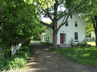 39 Kennebec Rd, Hampden, ME 04444