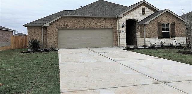 1st image of 6833 Leonardo Dr