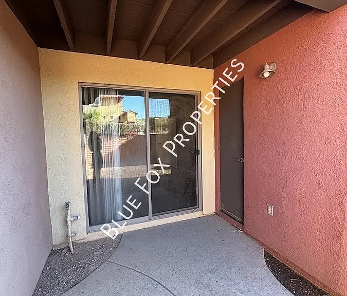 322 N Hasman Dr — Photo 26