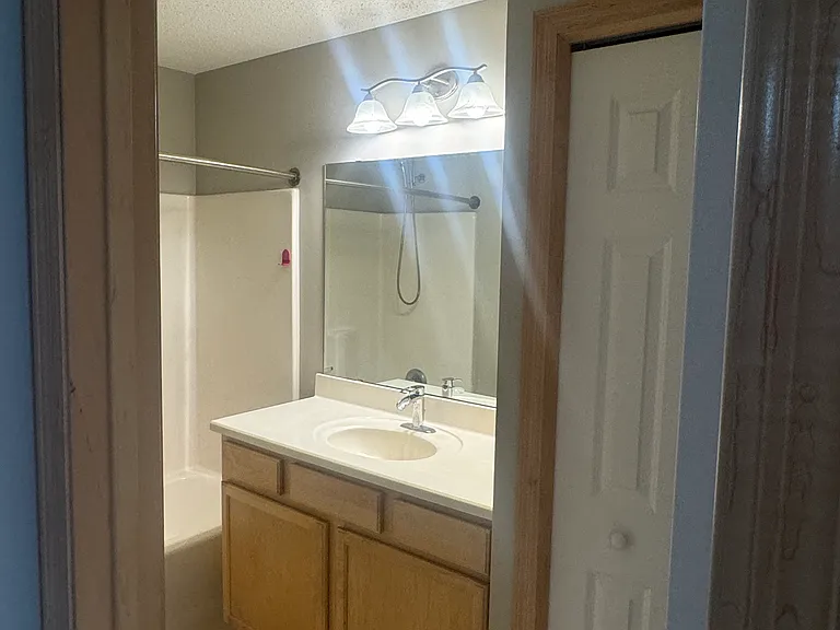 14630 Sumter Ave — Photo 11