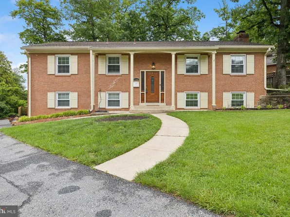 6309 Martins Ln, Lanham, MD 20706