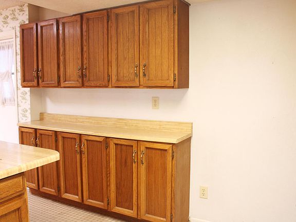 4th image of 1437 E Edgewood Ave