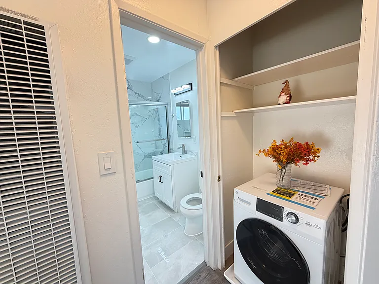 655 Moorpark Way #1B — Photo 12